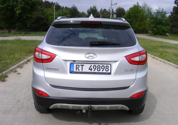 Hyundai ix35 cena 49900 przebieg: 116000, rok produkcji 2013 z Tarnobrzeg małe 742